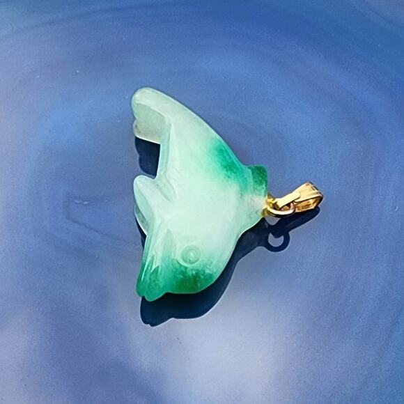 Vintage Polished Jadeite Etched Dolphin Pendant Charm - Picture 7 of 10